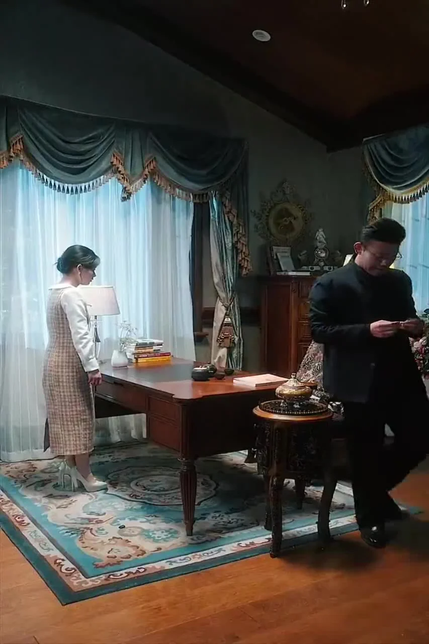 Кадры из сериала Спаси себя 10 серия 1 сезон (2025)